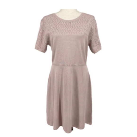 NWT JULIA JORDAN Blush Pink Short Sleeve Scoop Neck Crochet Detail Dress (14) - Picture 4 of 11